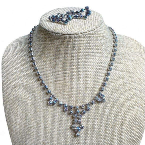 Coro Jewelry - Coro Blue AB Crystal Set Choker Necklace Screw Back Earrings Demi Parrure